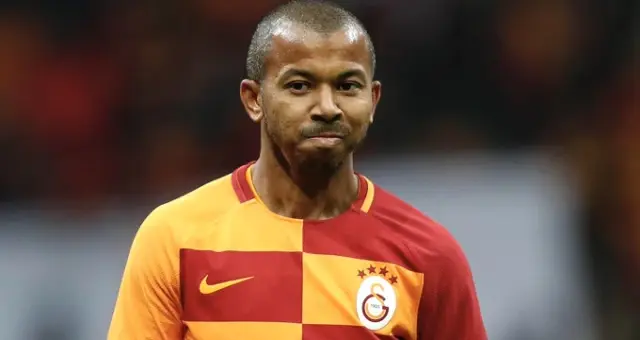 Galatasaray'da Sakatlanan Mariano, Devreyi Kapattı