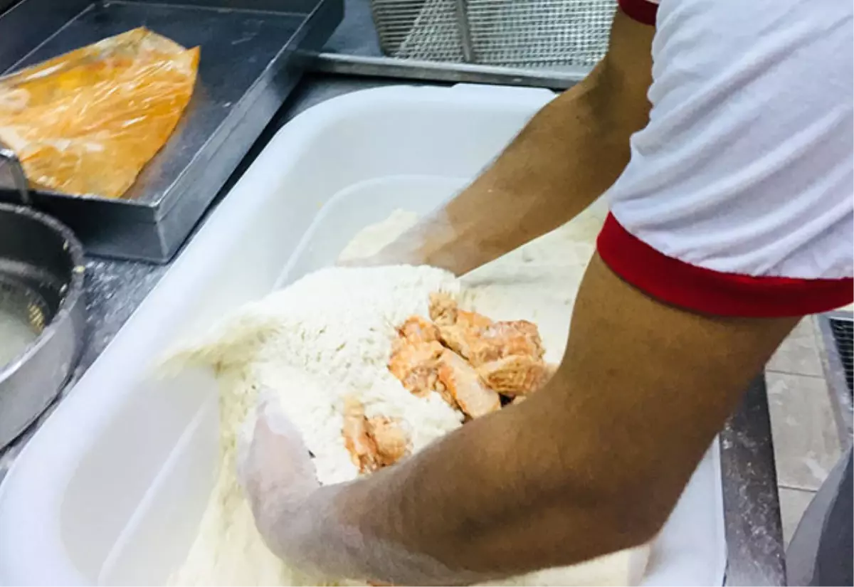 Kfc Tavuklarının Mutfak Sırları