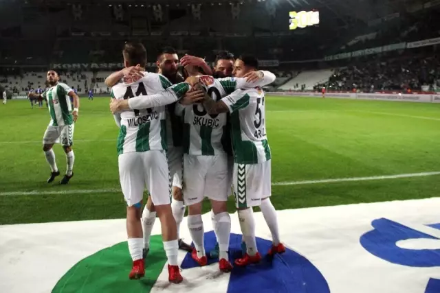 Süper Lig: Atiker Konyaspor: 1 - Kardemir Karabükspor: 0 (İlk Yarı) Süper Lig: Atiker Konyaspor: 1 - Kardemir Karabükspor: 0 (İlk Yarı)