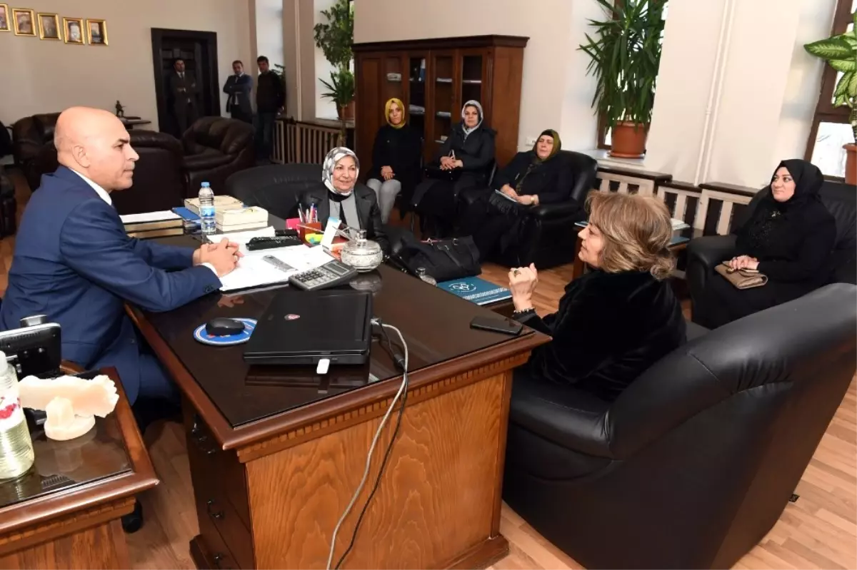 AK Parti Genel Merkez Kadın Kolları Myk Üyesi M.belma Erdoğan, Başkan Korkut'u Ziyaret Etti...