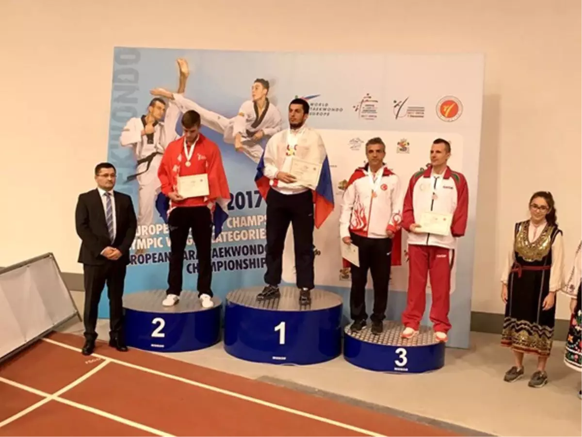 Bayram Kayan'dan Avrupa Üçüncülüğü