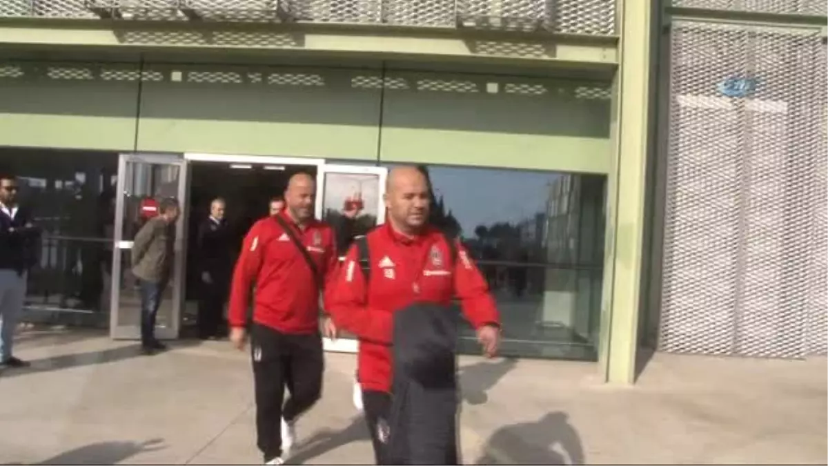 Besiktas Kupa Maci Icin Izmir E Geldi Spor