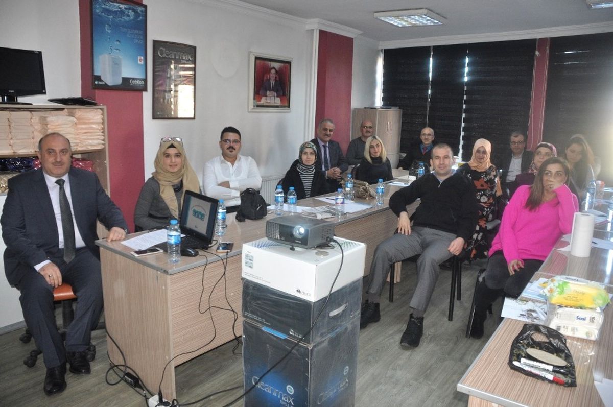 İhlas Pazarlama'da Kurum İçi Eğitim Verildi