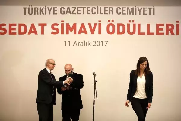 Tgc Sedat Simavi Ödülleri Sahiplerini Buldu Tgc Sedat Simavi Ödülleri Sahiplerini Buldu