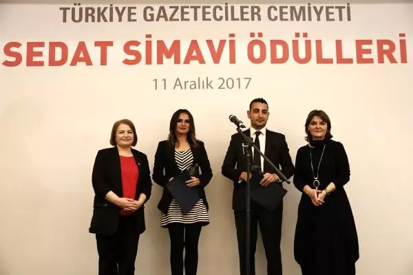 Tgc Sedat Simavi Ödülleri Sahiplerini Buldu Tgc Sedat Simavi Ödülleri Sahiplerini Buldu