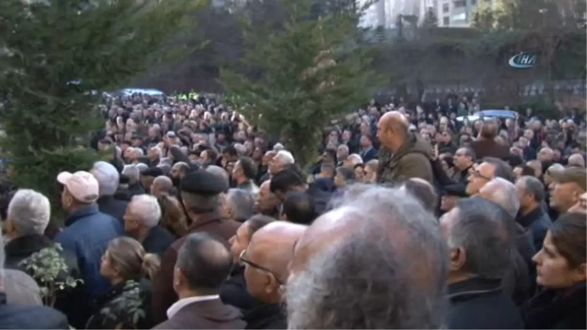 Ünlü Halk Ozanı Ali Kızıltuğ İçin Cemevinde Tören