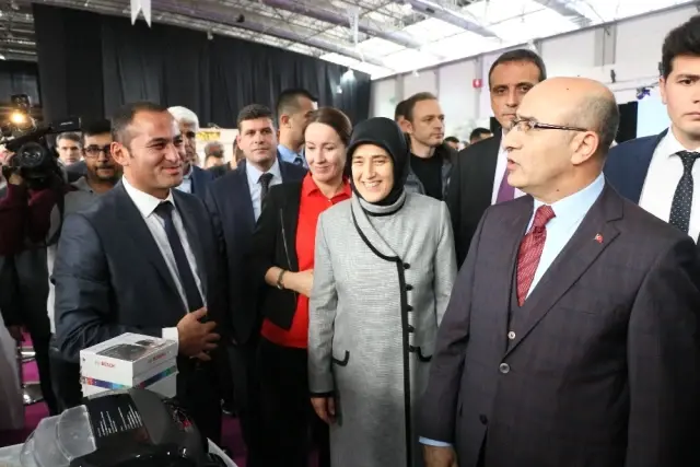 Adana'da 'Ev'leniyoruz Fuarı' Açıldı