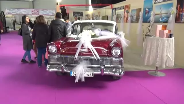 Adana'da 'Ev'leniyoruz Fuarı' Açıldı
