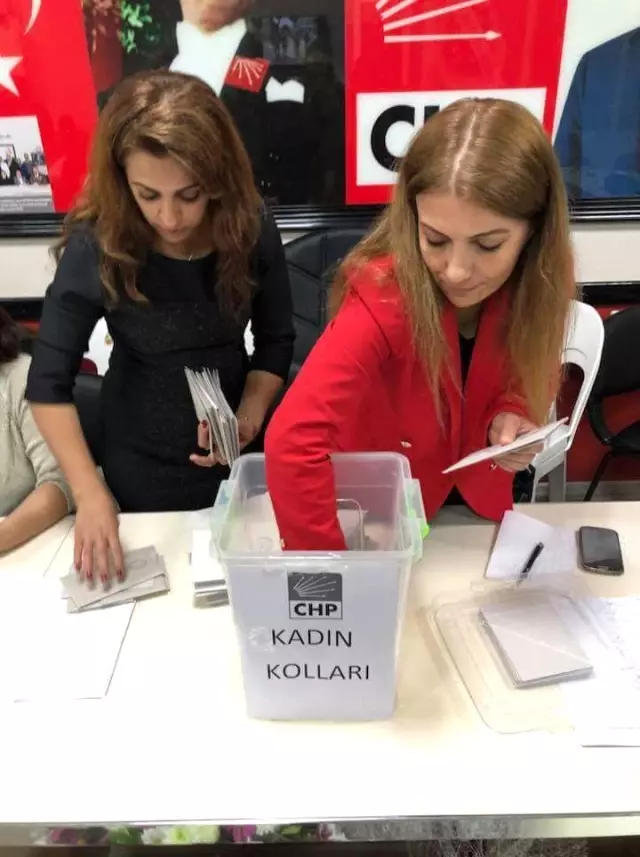 CHP Alaşehir'de Ayşe Musal Güven Tazeledi CHP Alaşehir'de Ayşe Musal Güven Tazeledi
