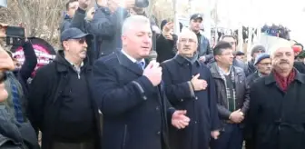 Ali Akyıldız: Halk Ozanı Ali Kızıltuğ 2 Bin Kişinin Katılımıyla Son Yolculuğuna Uğurlandı Ali Akyıldız: Halk Ozanı Ali Kızıltuğ 2 Bin Kişinin Katılımıyla Son Yolculuğuna Uğurlandı