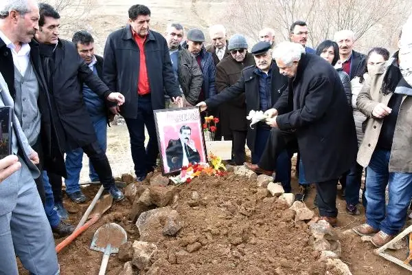 Halk Ozanı Ali Kızıltuğ, Son Yolculuğuna Uğurlandı