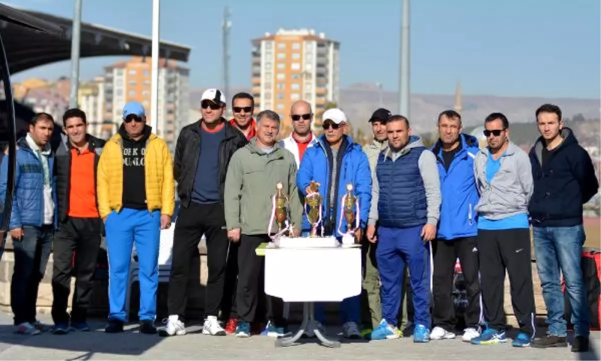 Kayseri'de Tenis Meydan Okuma Ligi Gerçekleştirildi