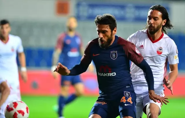 Ziraat Türkiye Kupası: Medipol Başakşehir: 0 - Kipaş Kahramanmaraşspor: 0 (İlk Yarı)