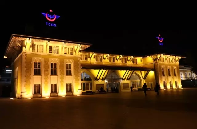 Adana'nın Geceleri Işıl Işıl Adana'nın Geceleri Işıl Işıl