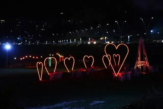Adana'nın Geceleri Işıl Işıl Adana'nın Geceleri Işıl Işıl