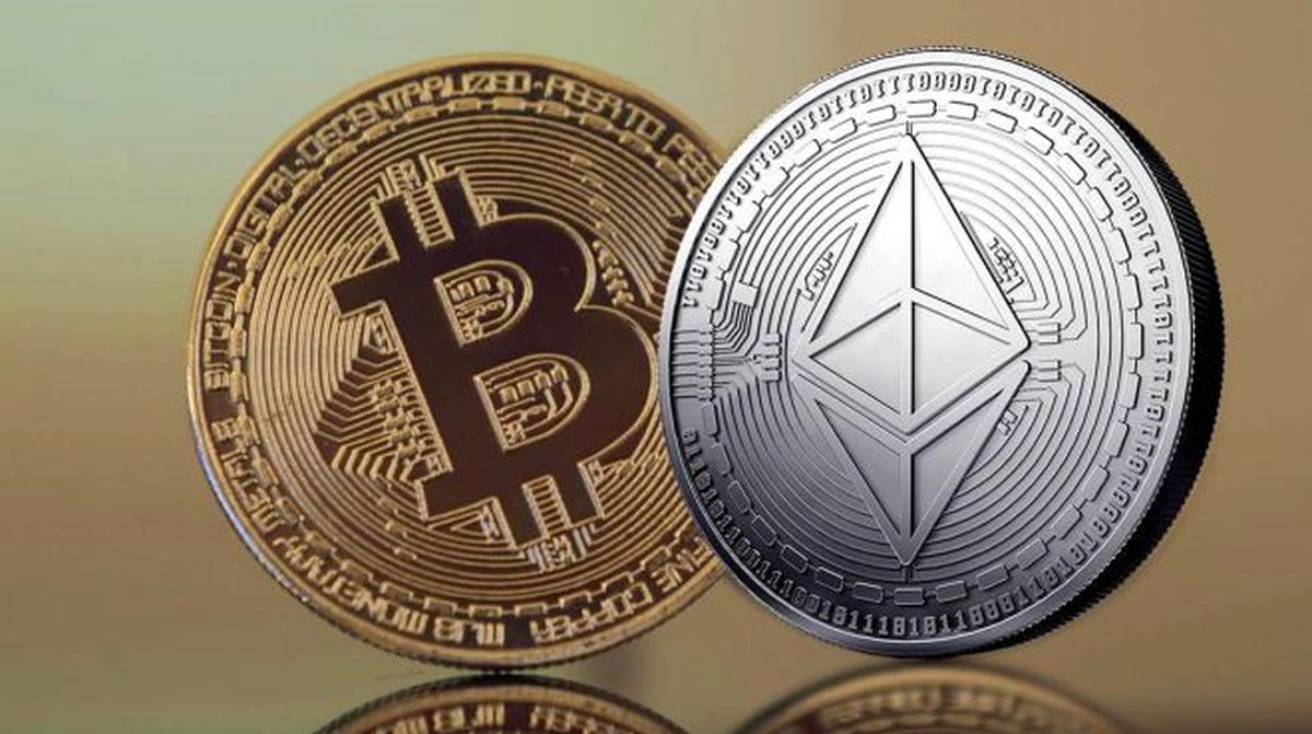 Bitcoin Yükseldi, Ethereum Çakıldı