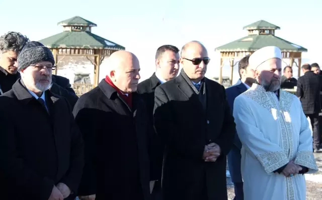 Erzurum'un 500 Yıllık Geleneği: 1001 Hatim Erzurum'un 500 Yıllık Geleneği: 1001 Hatim