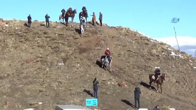 Erzurum'un 500 Yıllık Geleneği: 1001 Hatim Erzurum'un 500 Yıllık Geleneği: 1001 Hatim