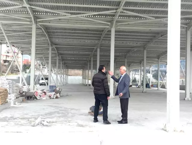İskenderun'a Modern Kapalı Semt Pazarları Yapılıyor