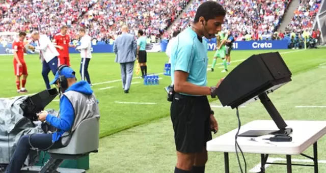 Fransa Ligue 1'de Gelecek Sezon 'VAR' Kullanılacak
