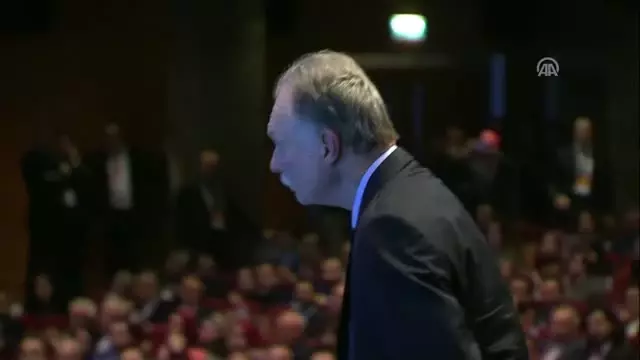 Necip Fazıl Saygı Ödülüne Layık Görülen Prof. Dr. Teoman Duralı, Ödülünü Cumhurbaşkanı Erdoğan'ın...