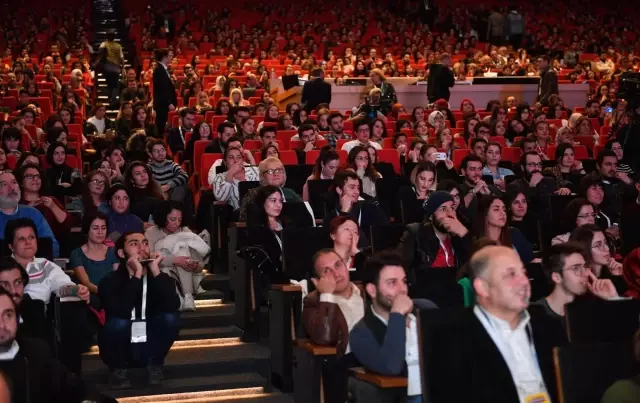 3. Ankara Marka Festivali'nin 2. Gününde Şenlik Havası! 3. Ankara Marka Festivali'nin 2. Gününde Şenlik Havası!