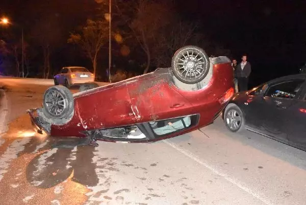 Sinop'ta Otomobil Takla Attı: 2 Yaralı