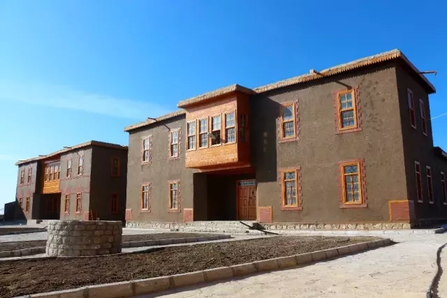 Tuşba Belediyesi Halka Verdiği Sözü Tuttu Tuşba Belediyesi Halka Verdiği Sözü Tuttu