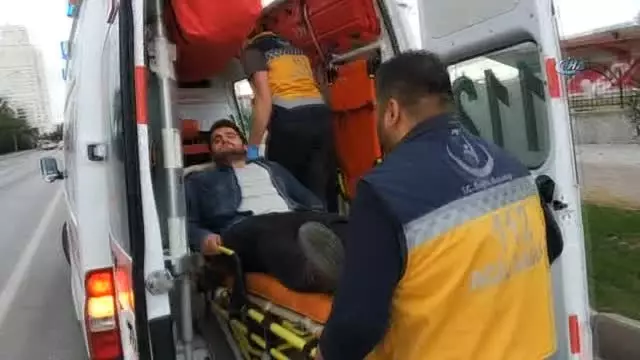 Arkadaşını Okul Kursuna Götürürken Kaza Yaptı: 1 Yaralı Arkadaşını Okul Kursuna Götürürken Kaza Yaptı: 1 Yaralı