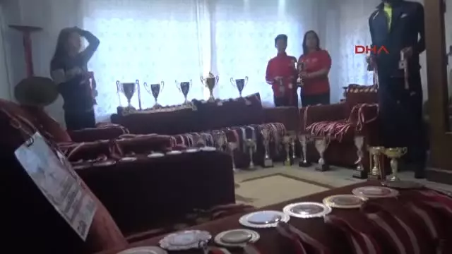 Aydın Madalya Avcısı Aile Aydın Madalya Avcısı Aile