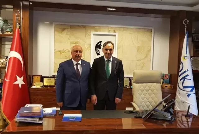Bölge Rektörlerinden Dika'ya Ziyaret