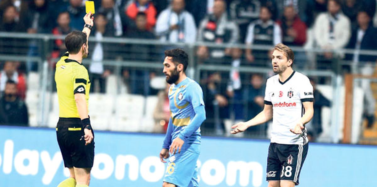 Caner Erkin Sarı Kartla Döndü