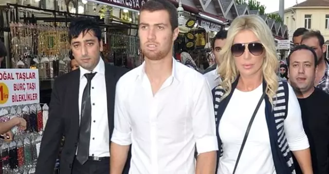 Oğulcan Engin, Tek İmza ile Annesi Seda Sayan'a 1 Milyon TL Kazandırdı