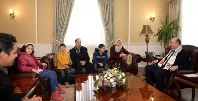 Vali Azizoğlu: 'İslam Barış Dinidir' Vali Azizoğlu: 'İslam Barış Dinidir'