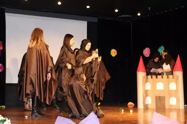 Aileler Günde En Az 1 Saat Çocuklarıyla Oyun Oynamalı' Aileler Günde En Az 1 Saat Çocuklarıyla Oyun Oynamalı'
