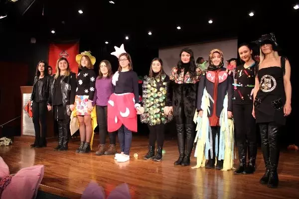 Aileler Günde En Az 1 Saat Çocuklarıyla Oyun Oynamalı' Aileler Günde En Az 1 Saat Çocuklarıyla Oyun Oynamalı'