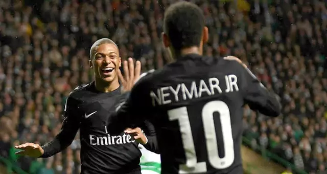 Genç Yıldız Mbappe, Neymar'ın Kanatları Altında Genç Yıldız Mbappe, Neymar'ın Kanatları Altında
