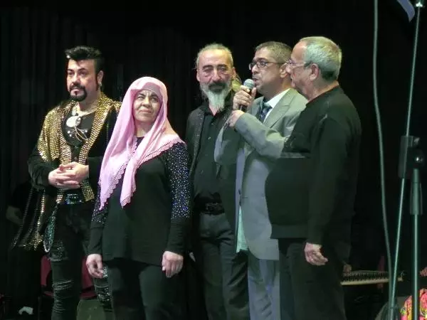 Müzisyen ve Sanatçılardan 'Klarnet Ustası'na Vefa