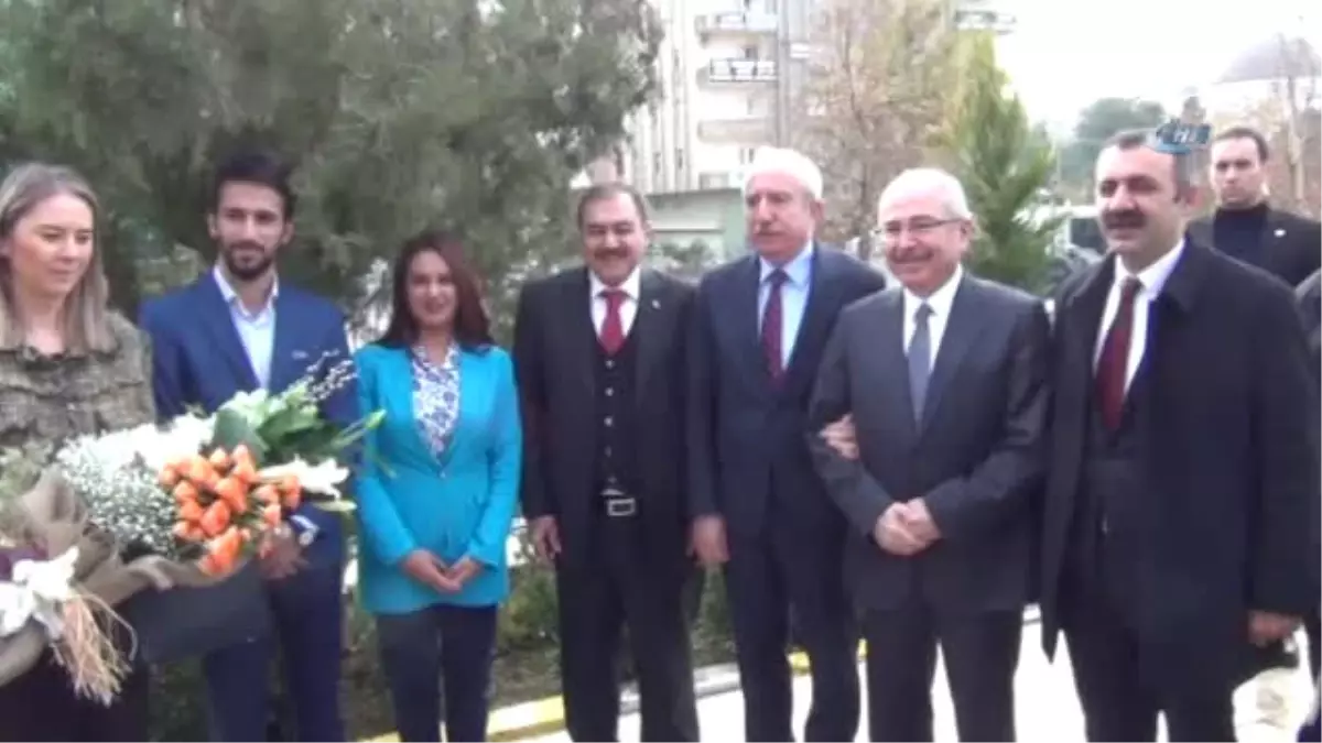 Orman ve Su İşleri Bakanı Prof. Dr. Veysel Eroğlu: 'Tarlasına Damlama ve Yağmurlama Borusu...