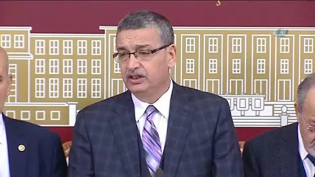 TBMM İçişleri Komisyonu Başkanı Celalettin Güvenç: 'Etnik, Mezhep, Yapı Üzerine Siyaset Yapılmaması... TBMM İçişleri Komisyonu Başkanı Celalettin Güvenç: 'Etnik, Mezhep, Yapı Üzerine Siyaset Yapılmaması...
