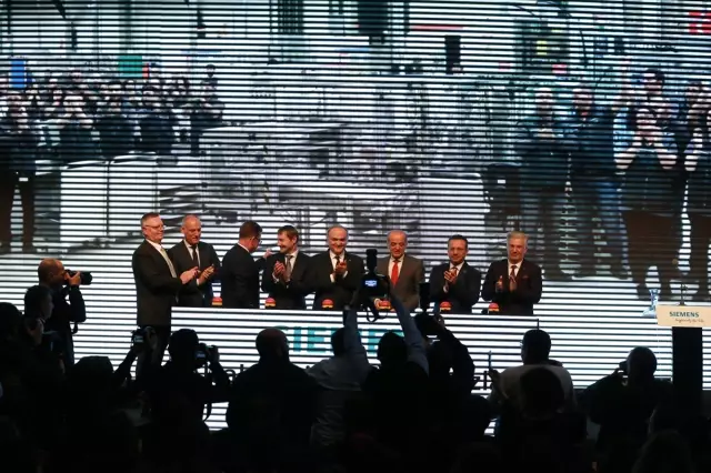 Siemens'in Gebze'ye Yatırımı 65 Milyon Avroya Ulaştı Siemens'in Gebze'ye Yatırımı 65 Milyon Avroya Ulaştı