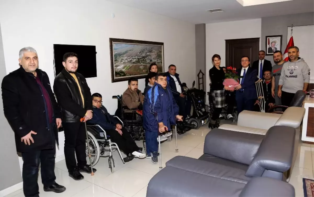 Engelli Sporculara Tesis Desteği