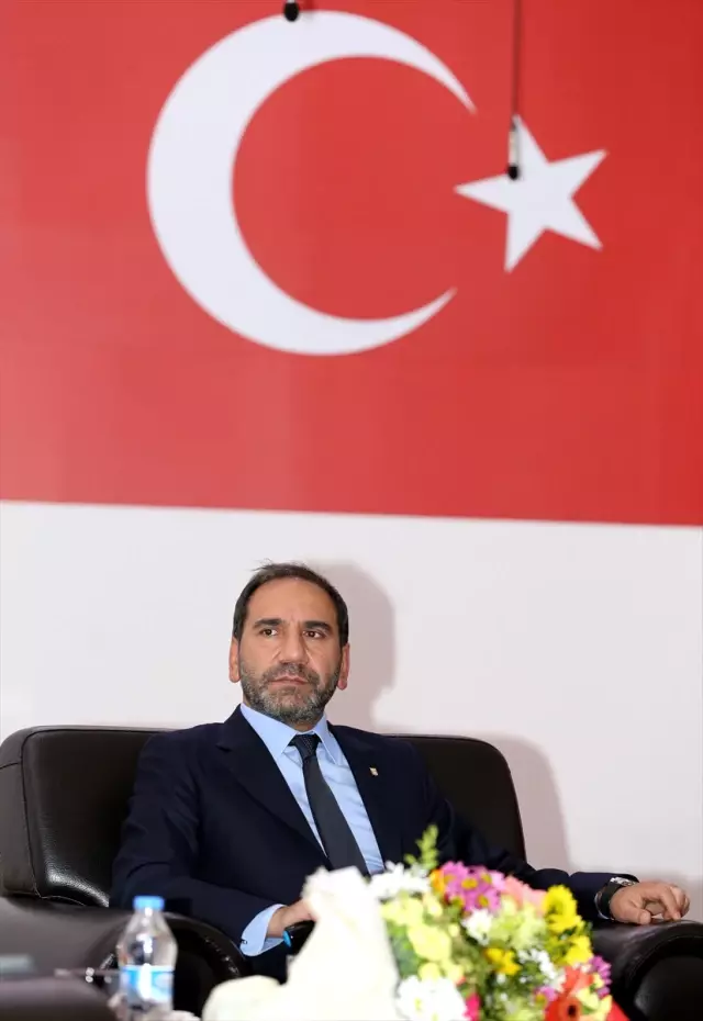 Mecnun Otyakmaz, Beşiktaş Maçından Umutlu Mecnun Otyakmaz, Beşiktaş Maçından Umutlu