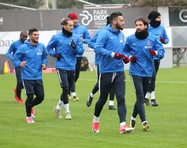 Trabzonspor'da Neşeli Antrenman Trabzonspor'da Neşeli Antrenman