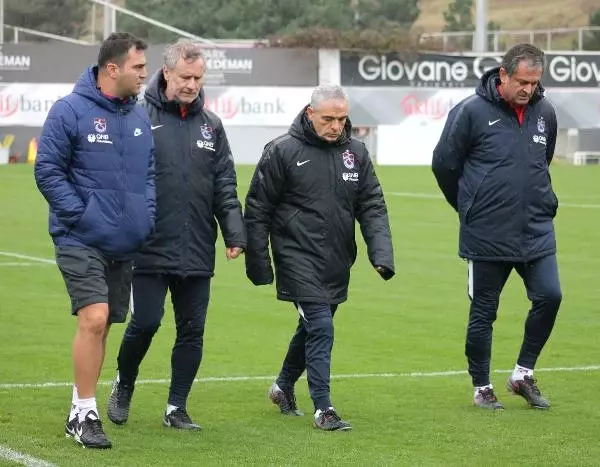 Trabzonspor'da Neşeli Antrenman Trabzonspor'da Neşeli Antrenman