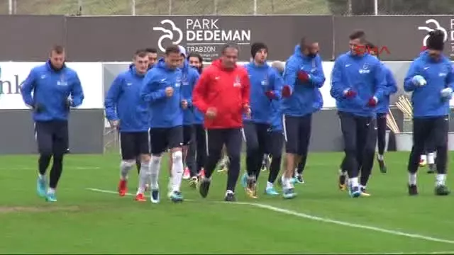 Trabzonspor'da Neşeli Antrenman Trabzonspor'da Neşeli Antrenman