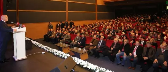 Büyükşehir Türkü Paşa Raci Alkır'ı Andı Büyükşehir Türkü Paşa Raci Alkır'ı Andı