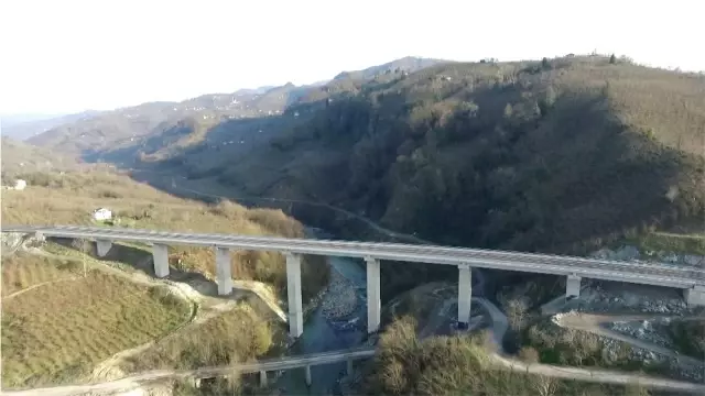 Dereyolu'nun Yarısı Tamamlandı Dereyolu'nun Yarısı Tamamlandı