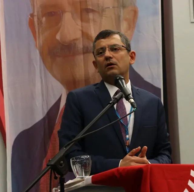 CHP Grup Başkanvekili Özel: 'İnsan Hakları Açısından, Masumiyet Karinesi Açısından Düzenlemeye CHP... CHP Grup Başkanvekili Özel: 'İnsan Hakları Açısından, Masumiyet Karinesi Açısından Düzenlemeye CHP...
