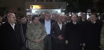 Döngele: Şemdinli'de Şehit Olan Uzman Çavuş Hüseyin Çam'ın Cenazesi Memleketine Getirildi Döngele: Şemdinli'de Şehit Olan Uzman Çavuş Hüseyin Çam'ın Cenazesi Memleketine Getirildi